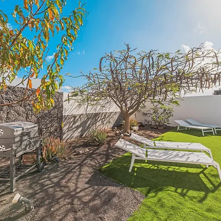 Villa Casa Moet, Relax Y Privacidad Con Elegancia Playa Blanca (Lanzarote)