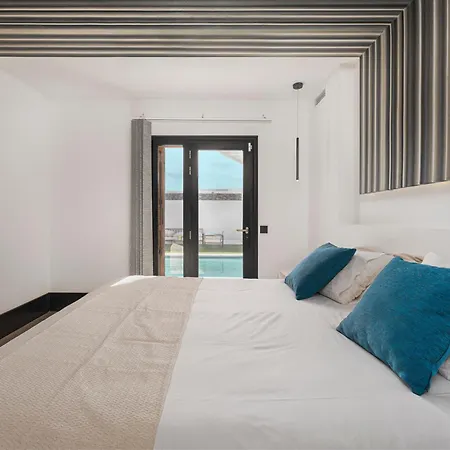 Casa Moet, Relax Y Privacidad Con Elegancia * Playa Blanca (Lanzarote)